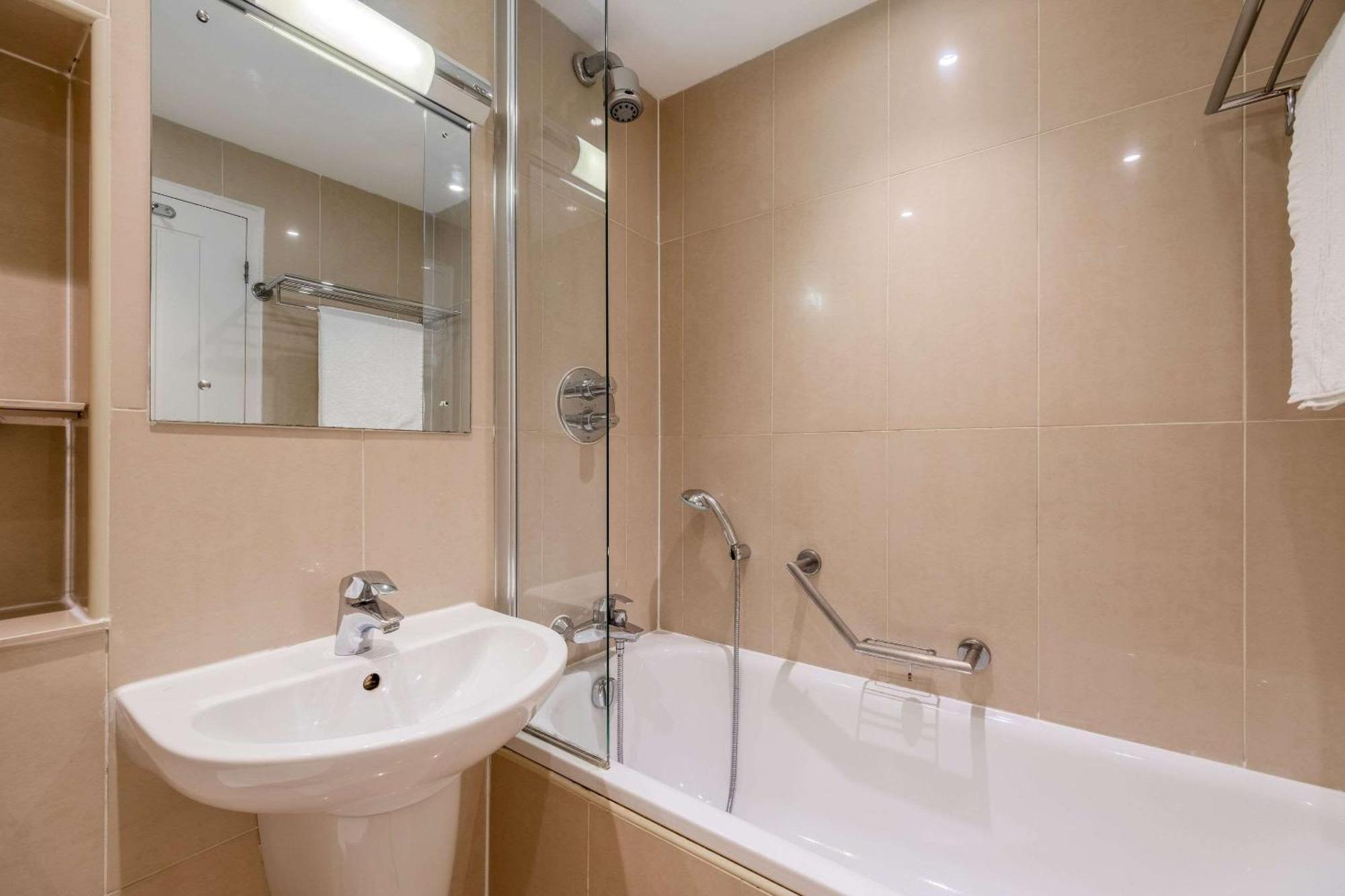 Chambre Triple - Non-Fumeurs
